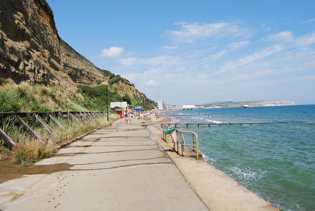Walking from Shanklin to Sandown (19)