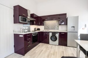 Elm - Kitchen